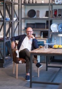 cash hotel yvo bielmann showroom